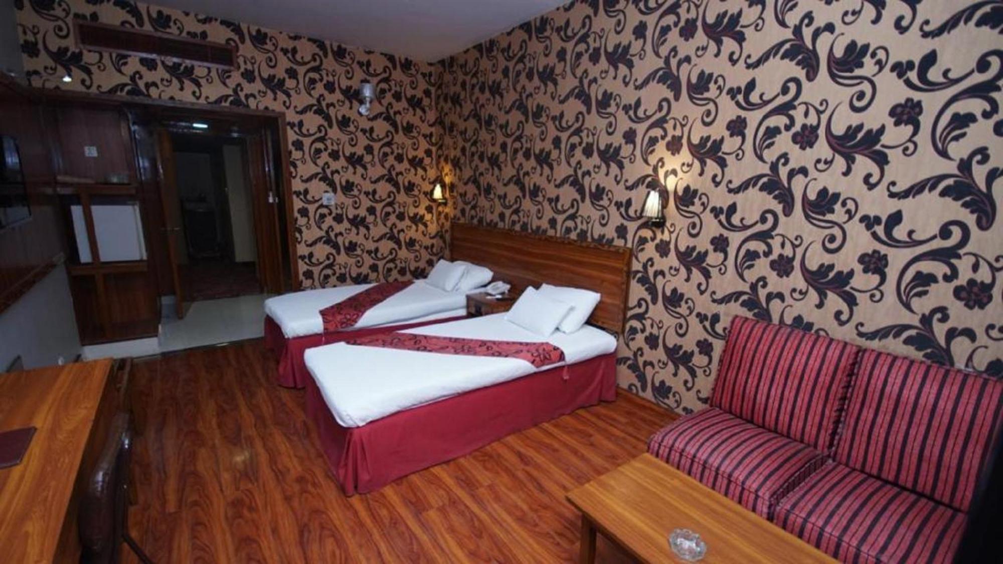 Faran Hotel 卡拉奇 外观 照片