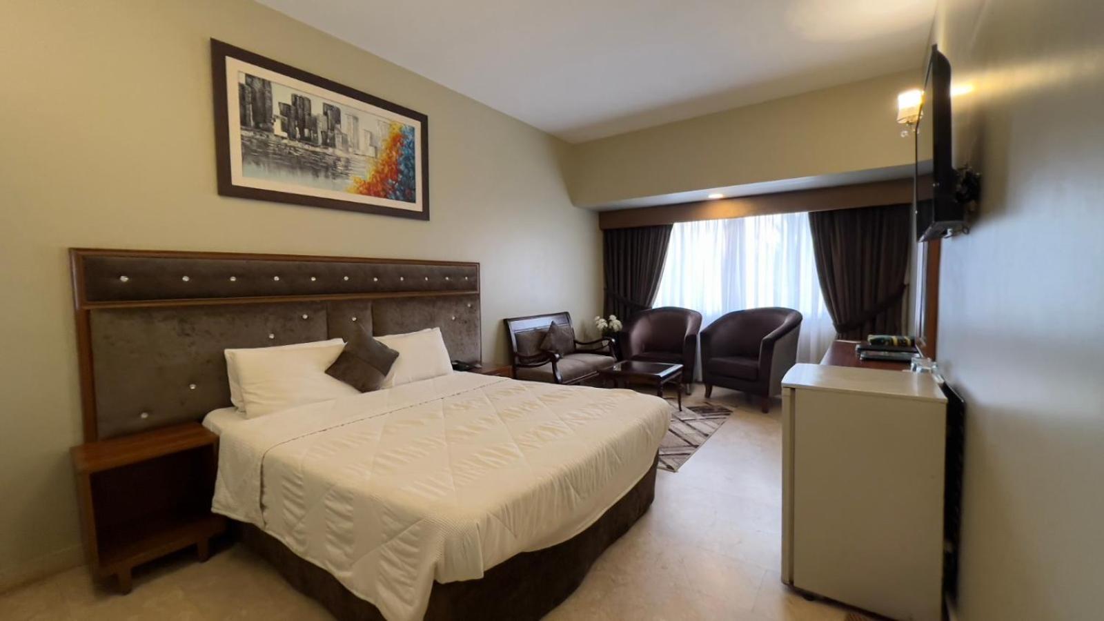 Faran Hotel 卡拉奇 外观 照片