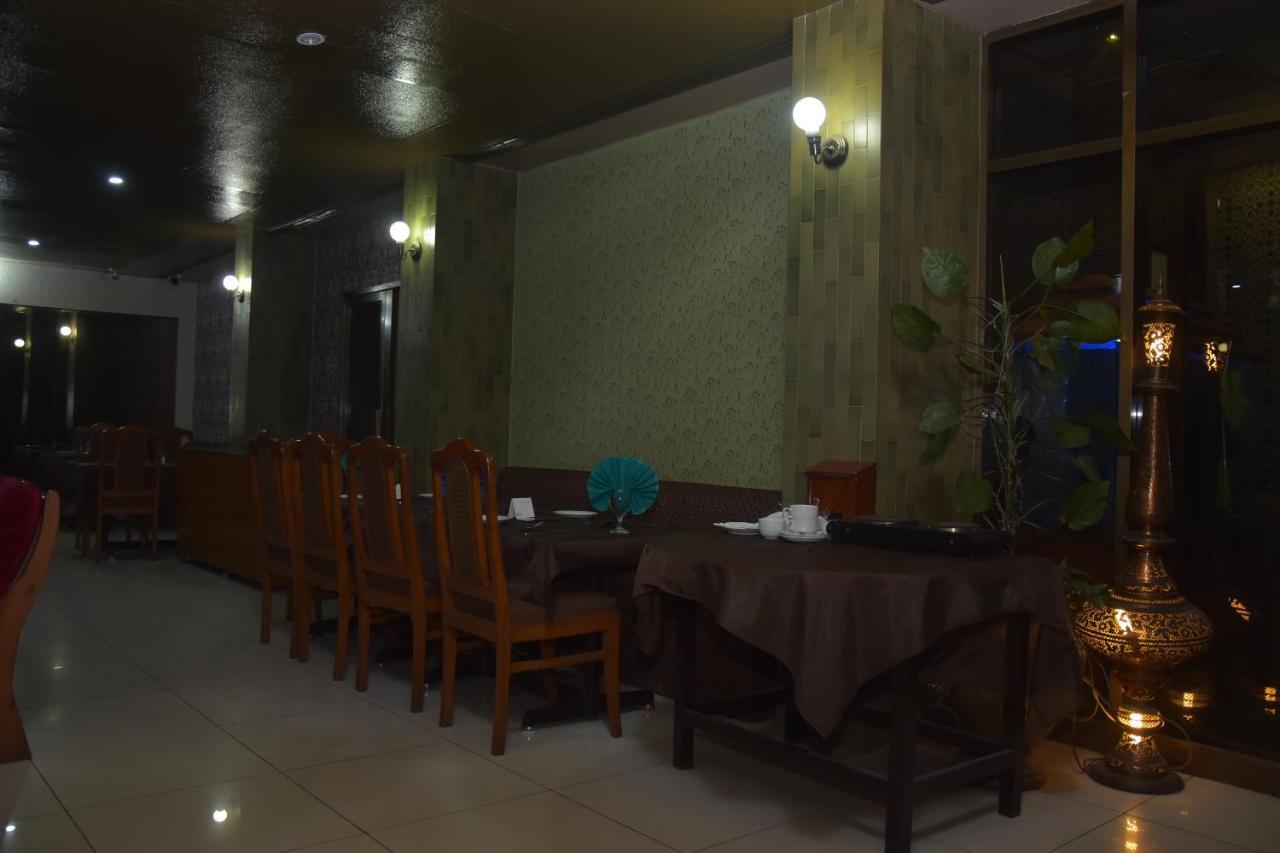 Faran Hotel 卡拉奇 外观 照片