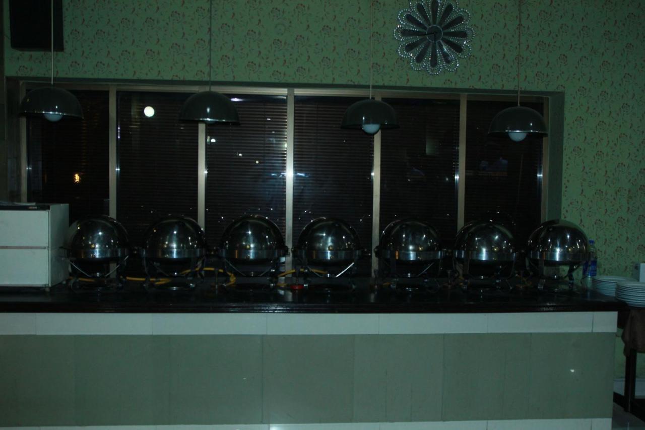 Faran Hotel 卡拉奇 外观 照片