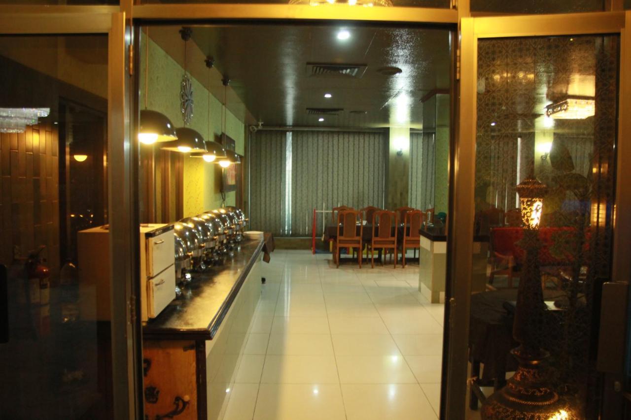 Faran Hotel 卡拉奇 外观 照片
