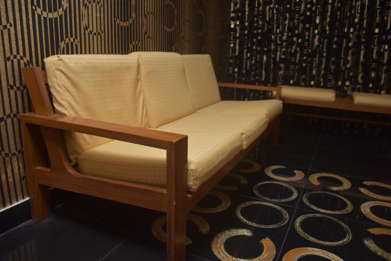 Faran Hotel 卡拉奇 外观 照片