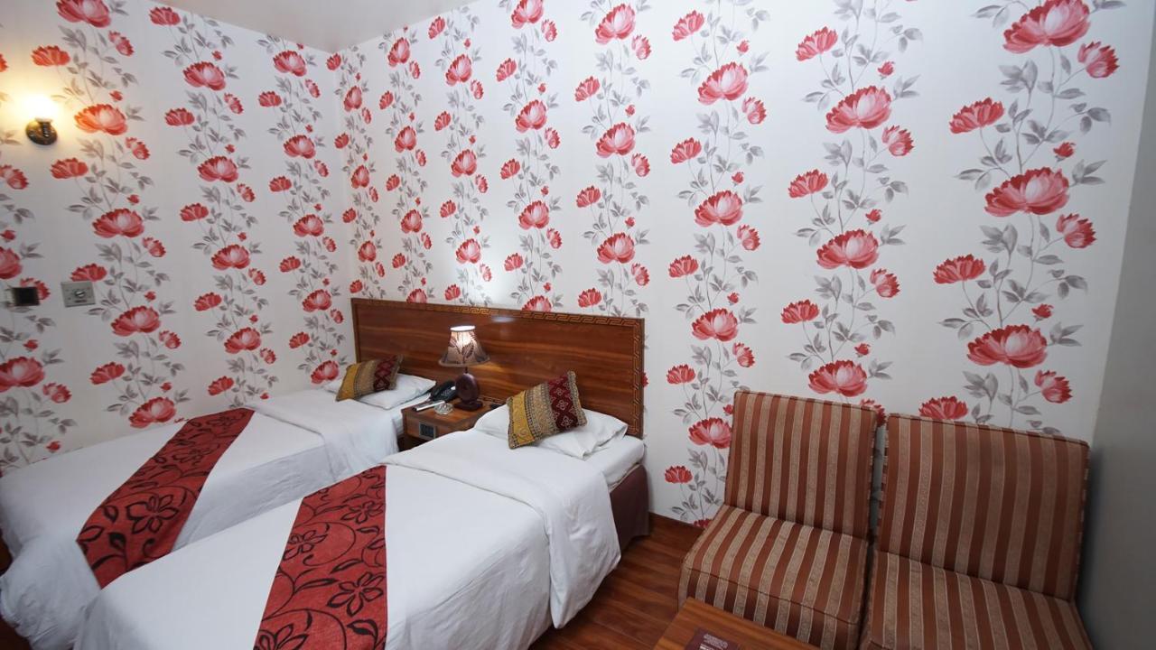 Faran Hotel 卡拉奇 外观 照片