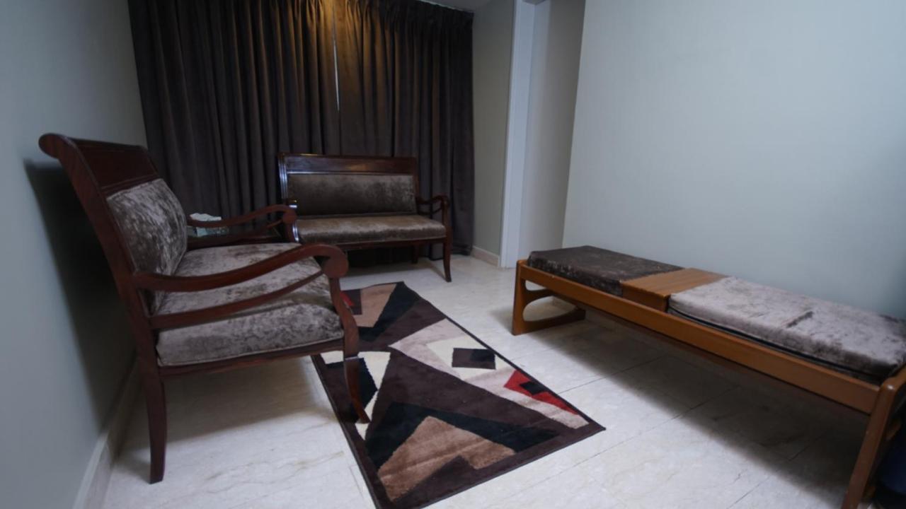 Faran Hotel 卡拉奇 外观 照片